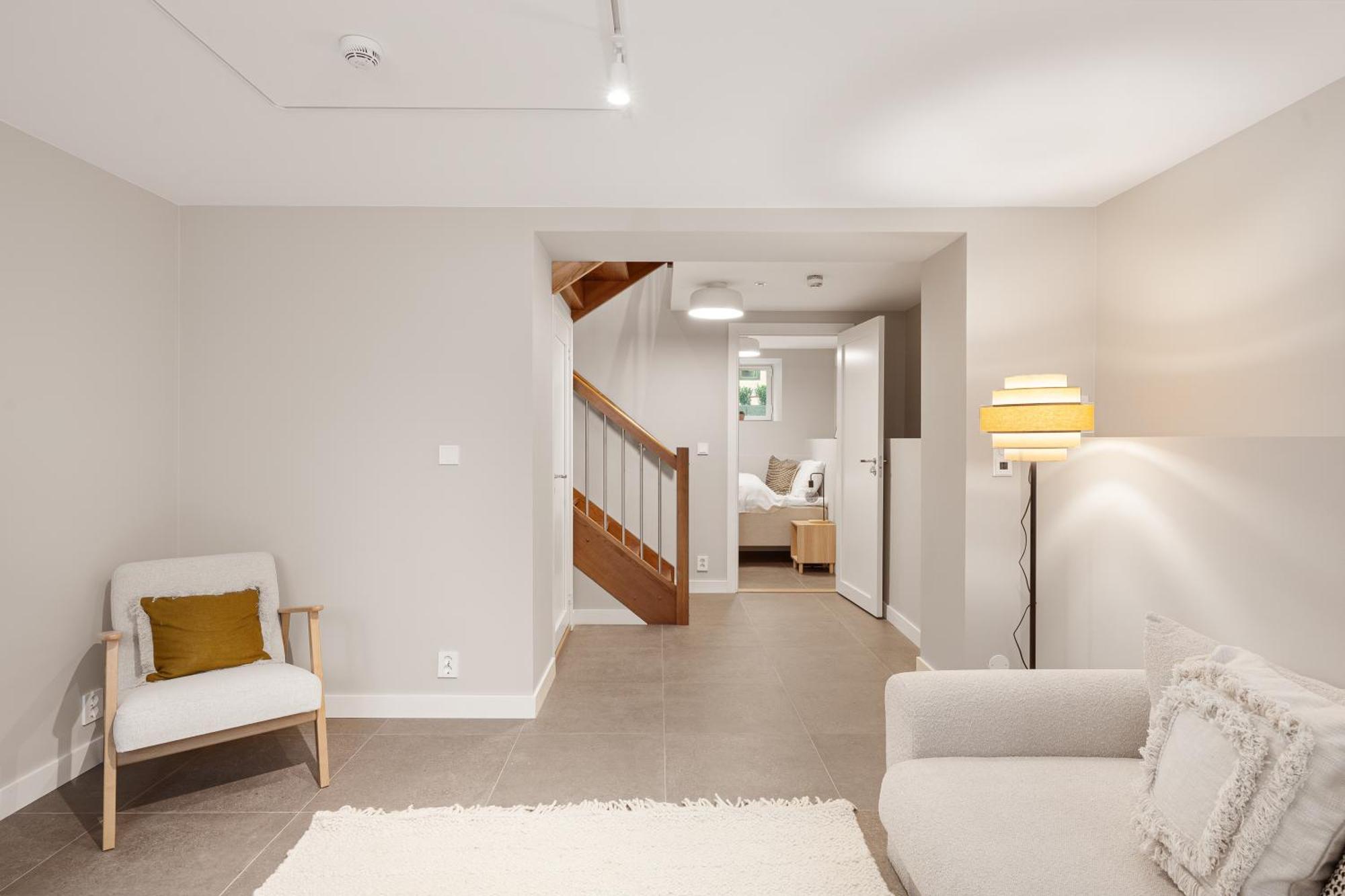 Dinbnb Gruenerlokka I 2-bedroom Duplex Lägenhet Oslo